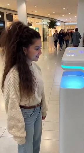 Revolutionize Your Hairstyle with the New Auto Hair Machine