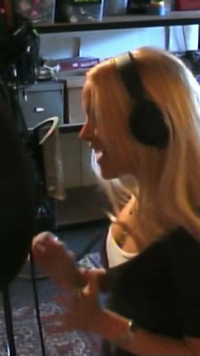 Candidates Of Ebba - Nøjes Med Det Her (Short 2) - s0950