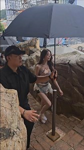 8월 16일 캐리비안베이에 나타난 아이브 진짜 장원영 인형같네...