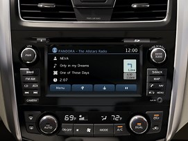 Nissan Unveils Major Advances in Connected Car Technology