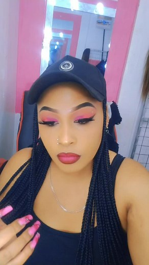 I care less and cover more eeh#makeupartist #selflove #glado_makeup