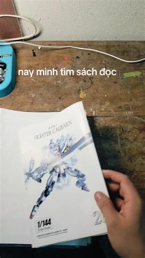 Tìm Sách Đọc Về Gundam Cho Tín Đồ Anime
