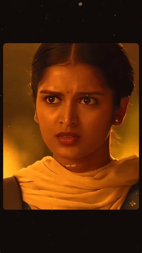 Introvert on Instagram: "@aditya_verma40 🇯🇵 当达到这种速度时，已经不再是地面移动，而是以音速前进 🚀🌍 这段模拟展示了如果以 马赫 1（约 1330 公里/小时）的速度乘坐超音速列车穿越日本，会是一种怎样的体验。 目前，日本最快的列车运行速度约为 320 公里/小时，而在如超高速 磁悬浮列车 等先进实验平台上，在受控环境中已经实现了 超过 600 公里/小时 的速度。这一模拟远远超出了现有水平，探索当现代铁路概念进化为真正的超高速系统时，未来将具备怎样的可能性。 要达到这样的速度，仅靠动力是远远不够的。工程师们正在研究 磁悬浮技术、几乎零摩擦的导轨，以及 真空或低压管道系统，以消除超高速运行中最大的限制因素——空气阻力。在马赫级别的速度下，哪怕是微小的空气扰动，也会成为严峻的结构性挑战。 因此，未来的超音速铁路构想将依赖于 高精度导向系统、AI 控制的稳定技术，以及在 数百公里范围内以毫米级误差建造的基础设施。 一旦实现，如今需要数小时的行程将被缩短到几分钟，这可能从根本上改变 通勤方式、区域经济，以及 大型城市之间的连接方式。 你喜