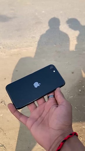 iPhone SE3 Review for PUBG Mobile Gamers