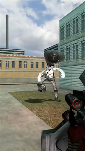 Too close but not enough! Garry's Mod Corrupted Woody chased by Nextbot