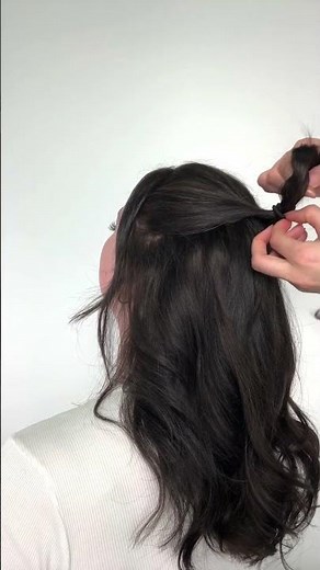 How To: Apply the Foxy Locks Volumizer Clip In Extensions ✨