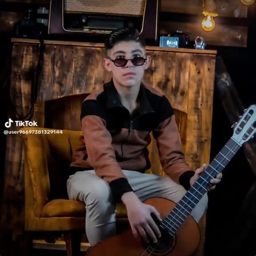 خالد (@gfd.hfss)’s videos with الصوت الأصلي - خالد