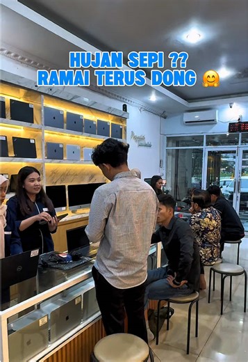 🚨Terima kasih kaka sudah berbelanja di Dygra Computer🚨 Minat Silahkan Cek langsung ya BosQ ✅ @dygracomputer @dygracomputer_karlink PT. DYGRA COMPUTER NUSANTARA ( Spesialis Laptop Premium dan CCTV Makassar ) - 📌Alamat Pusat : JL.PERINTIS KEMERDEKAAN KM.9 Pas Depan UNHAS MAKASSAR ( 0852 4053 6212 ) - 🕙 Buka Setiap hari : 9.00 - 21.30 Wita ( Kecuali Hari Raya ) - 📌Alamat Cabang : Karebosi link Jl.Ahmad Yani Blok N22/N23 MAKASSAR ( 0812 9994 2500 ) - 🕙 Buka Setiap hari : 10.00 - 20.30 Wita ( K