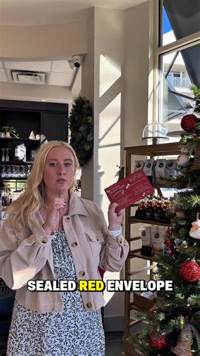 🎁 Red Envelope Holiday Giveaway 🎁 It’s BACK and better than ever! We’re giving away $150,000 in prizes- and yes, everyone wins. Dine in all December to get your red envelope, then bring it back in January 2026 to reveal your prize! ✨ NEW prizes this year including $500, $250 & $100 spa gift cards (to the spa of your choice!) Just remember… NO PEEKING until January! 👀 | Simply Crepes Canandaigua