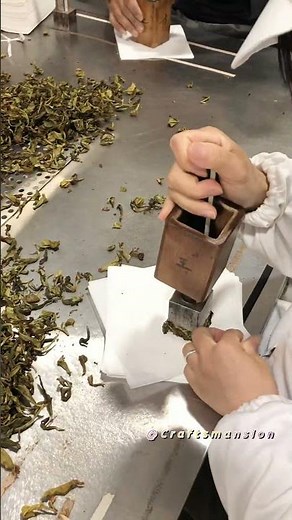Discover The Traditional Way To Hand Pack Loose Tea