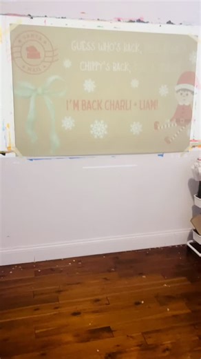 paint chippy’s welcome back banner with me! 🎄🥰✨♥️🎅🏼 #banners #handpainted #bannerdecor #partytime #events #kraftbanner #decor #art #bannerart #handmade #paintedbyhand #artbanner #diy #diyart #painting #paintandpassion #behindthebrush #painted #craft #creative #bannerpainting #custom #paintedwithlove #custombanner #elf #elfonshelf #christmas #happyholidays #christmastime #elfisback | Hannah’s Banner Co.