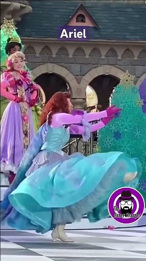 Disney “Sisters” | plot twist l SNL Dooneese #disney #magickingdom #SNL