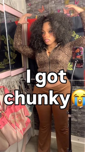 Manda Panda on Instagram: "Omg I done got chunky! Time to hurry up and lock in because it’ll be summer in no time😩😂"