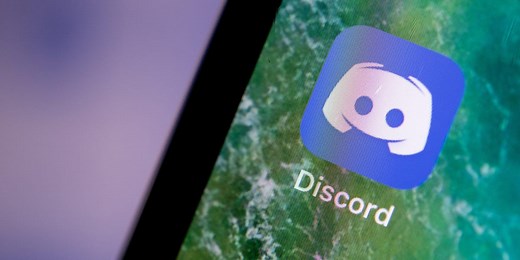 How to change your Discord background to customize the appearance of the group-chatting app