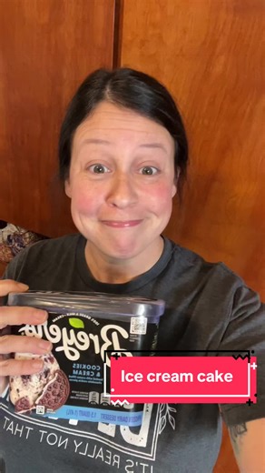 Let's make an ice cream cake for the first time! #cake #birthday #food #family #fyp