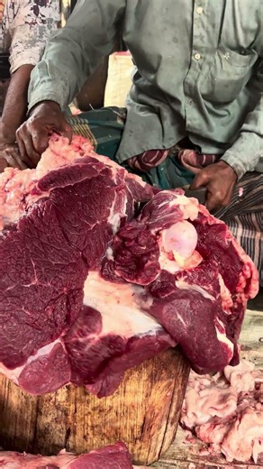 Amazing cows meat processing skills.