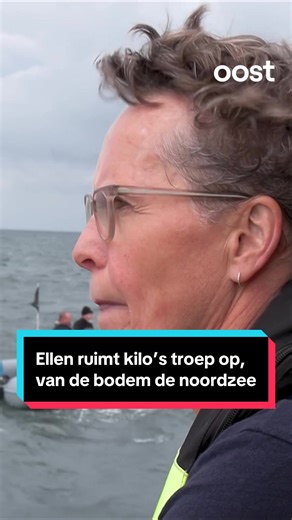 In 2019 verloor containerschip MSC Zoe tijdens zwaar weer zo'n drie miljoen kilo vracht in zee. Opruimproject CleanUpXL, gecoördineerd door Ellen uit Hengelo, haalde al zo’n 350.000 kilo boven water. #rtvoost #oost #cleanupxl #hengelo #cleanup