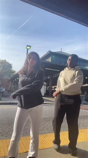 Dance Moves Guide: Mastering the Latest Styles