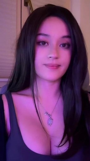 JadeyAnh showing her talent | #jadeyanh on #Twitch