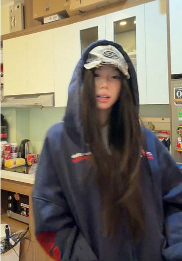 Haven Studio Hoodie Zips - OOTD Form Haven Outfit Ideas
