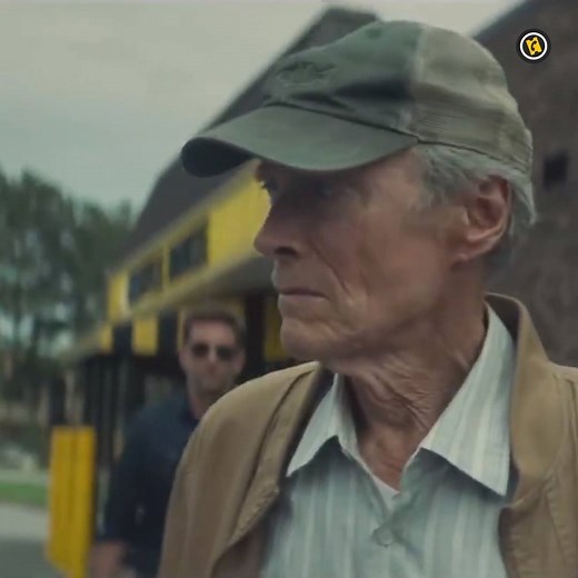 788K views · 3.3K reactions | Parce qu'il n'en avait pas le profil, il est devenu un des meilleurs passeurs de drogue de l'histoire ! Clint Eastwood revient au cinéma, avec l'incroyable histoire vraie de Léo Sharp dans LA MULE, le 23 janvier au cinéma. | AlloCiné | Facebook