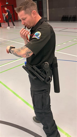 𝐂𝐞𝐝𝐫𝐢𝐜 𝐂𝐡𝐚𝐩𝐮𝐬 | 𝐈𝐧𝐬𝐭𝐫𝐮𝐜𝐭𝗼𝐫 on Instagram: "💢| Extraits de la formation ASP Training Course 👈 💢| Le but : former de nouveaux instructeurs à l’emploi du matériel professionnel @aspusa , dans un cadre structuré et responsable ‼️ 💢| Chaque module vise à transmettre une compréhension claire de l’utilisation, en intégrant les points clés, les critères techniques, la sécurité et le respect du cadre légal 🫡 💢| Former, expliquer, responsabiliser : une transmission tournée vers 