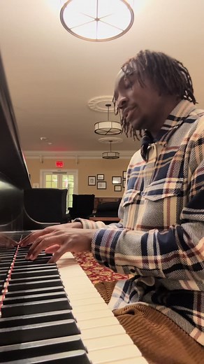 Bryson Tiller Concert Performance Highlights