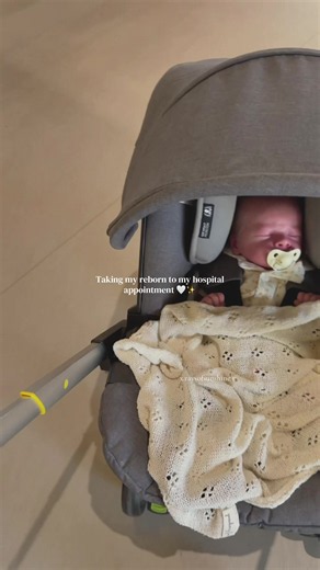 Another hospital appointment! Can you tell I’m over them hahah 🙈 Everyone loved little Margaux 🥹🤍 I collect Reborns for their beautiful art work and nothing more! Please don’t go assuming things in the comments. This video was literally just for fun and to show others to do what makes them happy. Please be kind ✨ #reborndoll #fyp #reborn #viral #newborn