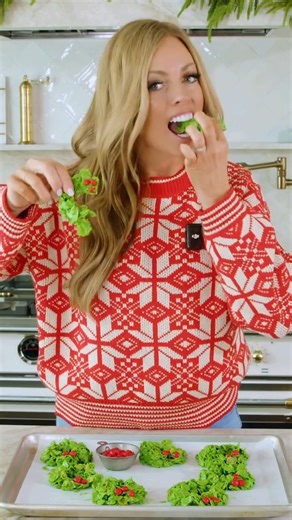 Christmas Cornflake wreaths are a fun, whimsical treat that symbolizes infinite love during the holiday season. Crunchy cornflakes, bright green food coloring, and a sweet, gooey glaze combine to make the cutest Christmas wreath treats. https://therecipecritic.com/christmas-cornflake-wreaths/ | The Recipe Critic