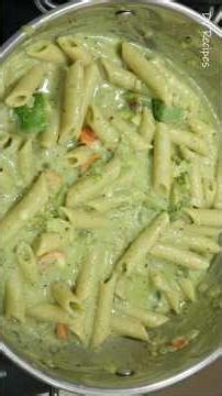 Meeru epudaina Green Sauce Presto Pasta try chesara?? #youtubeshorts #ytshorts