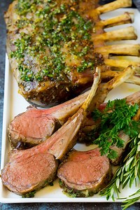 Rack of Lamb with Garlic and Rosemary