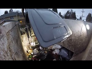 Packing Garbage with a Side Loader Part 2