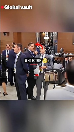 FSO in Action 💂 Unidentified Person Near Putin