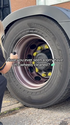 Halfords on Instagram: "Seriously satisfying with zero scrubbing! We’re sold! 👀😳 Halfords Advanced Reactive Wheel Cleaner - 811198 #carcleaning #carcare #satisfyingvideos #halfords"