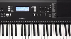 🎹 🎶 Watch how you can play chords with just one finger! Smart Chord allows you to play chords using simple techniques that would help your performance sound great! ➡️ Check out more useful tools for beginners who are just kickstarting to learn the keyboard - https://bit.ly/PSR-E373 #YamahaKeyboards #Portablekeyboards #YamahaMusic | Yamaha Music Singapore