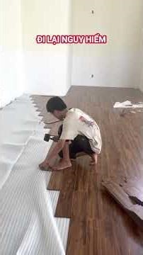 Đừng lau sàn gỗ Kosmos nếu chưa biết bí mật này để tránh làm hỏng sàn | Vệ sinh sàn gỗ công nghiệp