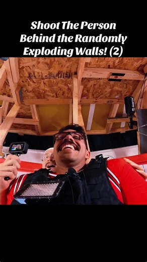 Shoot The Person Behind the Randomly Exploding Walls! (2)