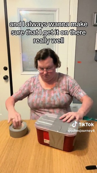 Proper Disposal of Sharps Container for Medical Waste