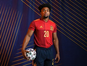 Danny Murphy stunned Spain didn't bring Adama Traore on last night