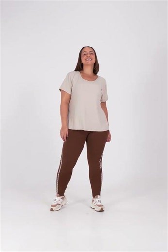 Blusa com Recorte Vazado nas Costas Tapioca