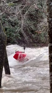 @nicktroutmankayak throwing down back home! 💣 #kayaksession #whitewater #freestyle #combo | Kayak Session Magazine