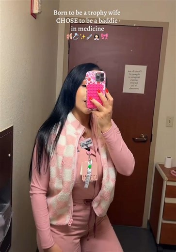 Choosing Careers in Healthcare: Inspiring Women Nurses