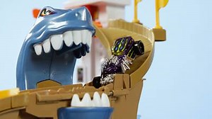 59K views · 1.1K reactions | It’s time for a Sharkport Showdown! Can they escape the jaws of the shark? 麗 | Hot Wheels | Facebook
