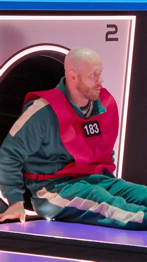 Netflix US on Instagram: "hey babe wake up a new squid game just dropped 🛝 new episodes of SQUID GAME: THE CHALLENGE are now playing!"