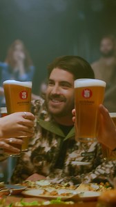  Archibald, c’est l’endroit idéal pour se rassembler entre amis ou en famille.  Des plats savoureux,  une grande sélection de délicieuses bières en fût et une ambiance festive avec bands live*, chaque semaine.  *Dans les restaurants participants, du jeudi au samedi. Consultez la programmation. | Archibald microbrasserie | Facebook