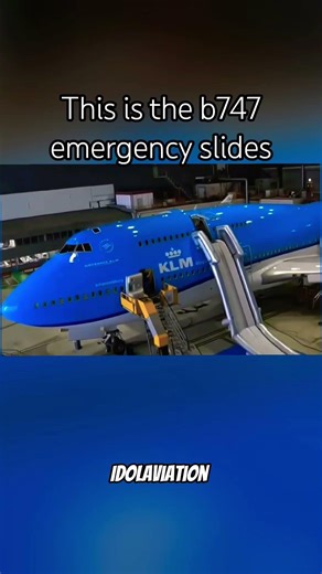 This is the 747 emergency slides