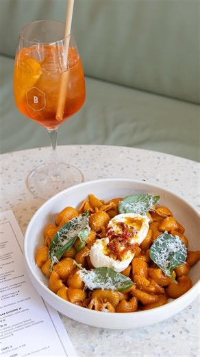 SHIRE SCOUT | SUTHERLAND SHIRE GUIDE on Instagram: "UPDATE: competition closed. A massive congratulations to our winner @kaja2857 🤍 WIN brunch or lunch for you and 3 mates at @blackwoodcronulla! 😍To celebrate their drool-worthy NEW spring menu, we’ve teamed up to give away a $250 Blackwood Cronulla voucher, plus a Blackwood Brunch Club Tee for the lucky winner.❤️‍🔥 Entering is easy, simply: 1) LIKE this post.✔️ 2) TAG 3 friends you’d take below!👇🏼 3) FOLLOW @shire.scout + @blackwoodcronulla