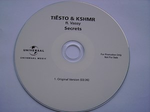 Tiësto & KSHMR Ft. Vassy - Secrets