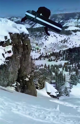 Snowboarding in Fresh Powder: A Winter Adventure