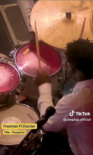 Freeman ft. Daruler Live Performance at HKD Festival